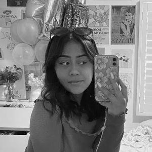 Meet your Posher, Eva